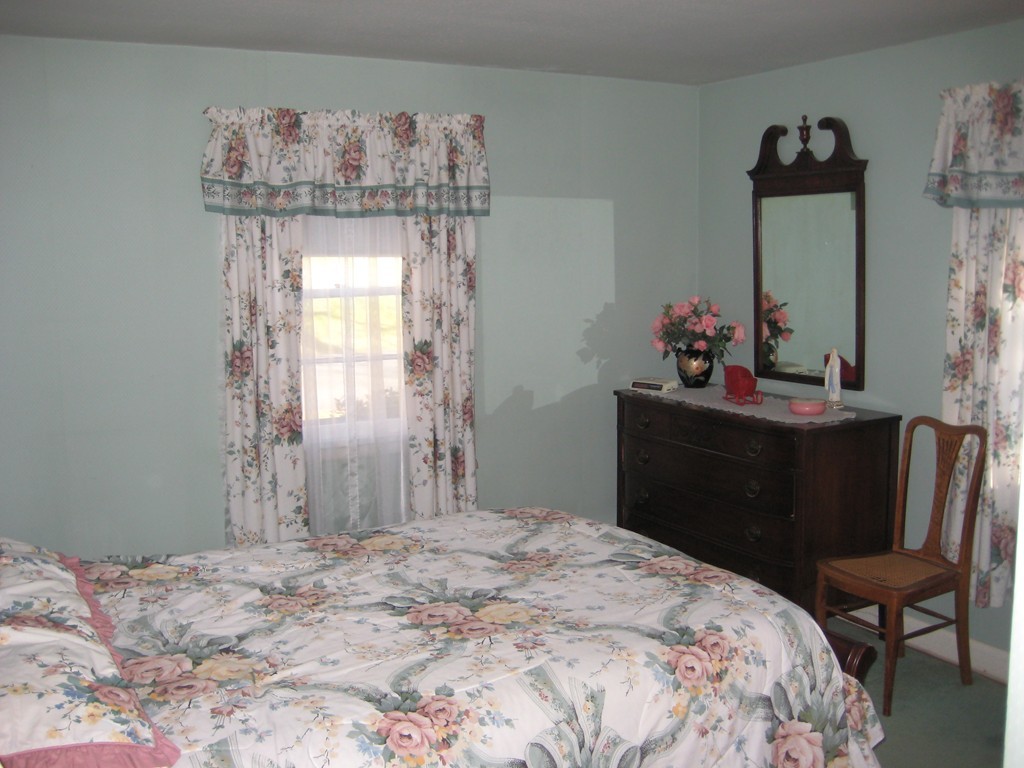 6 Charlotte Road Ipswich, MA 01938 - Photo 17 of 22 Gallery Image 17