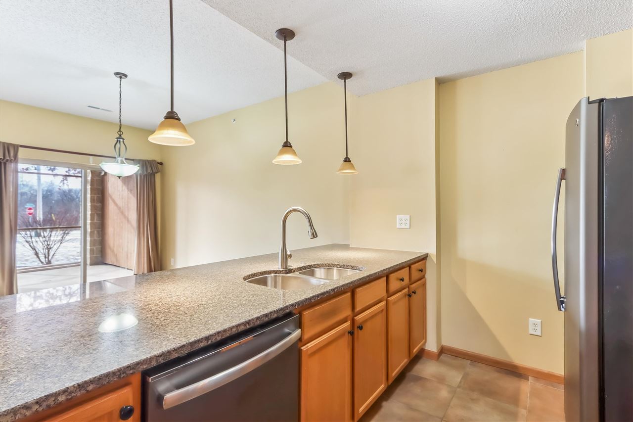357 Camden Road Iowa City, IA 52245 - Photo 12 of 24 Gallery Image 12