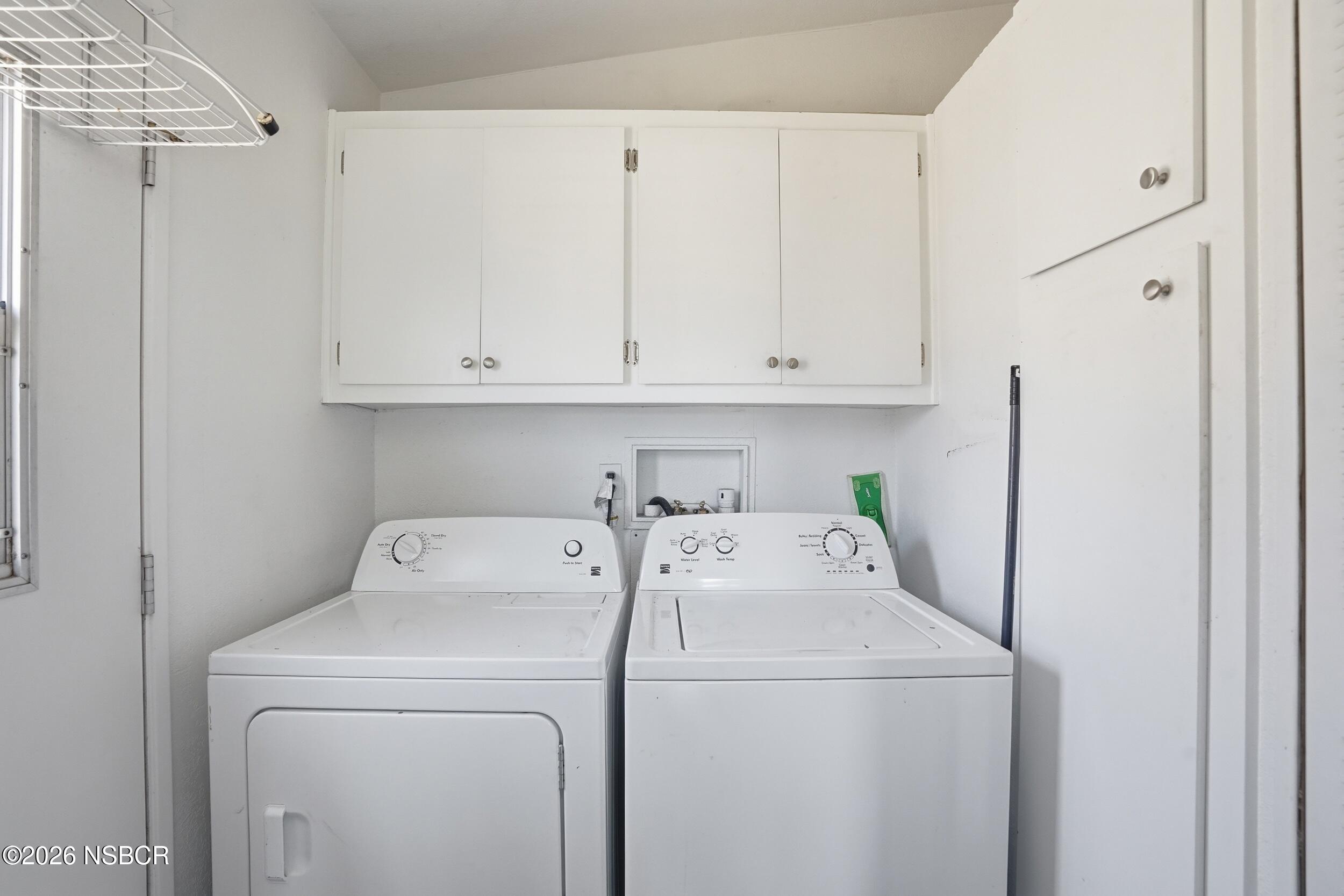 911 North Ridge View Drive Santa Maria, CA 93455 - Photo 16 of 34 911 n ridge view dr-19