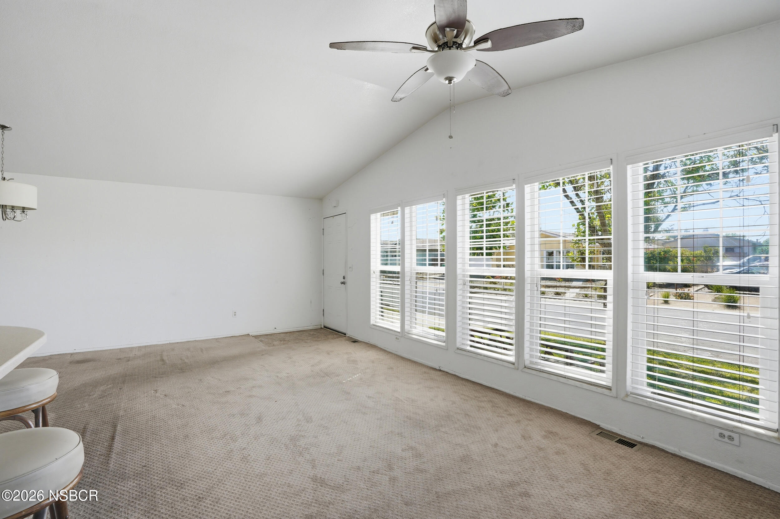 911 North Ridge View Drive Santa Maria, CA 93455 - Photo 7 of 34 911 n ridge view dr-8