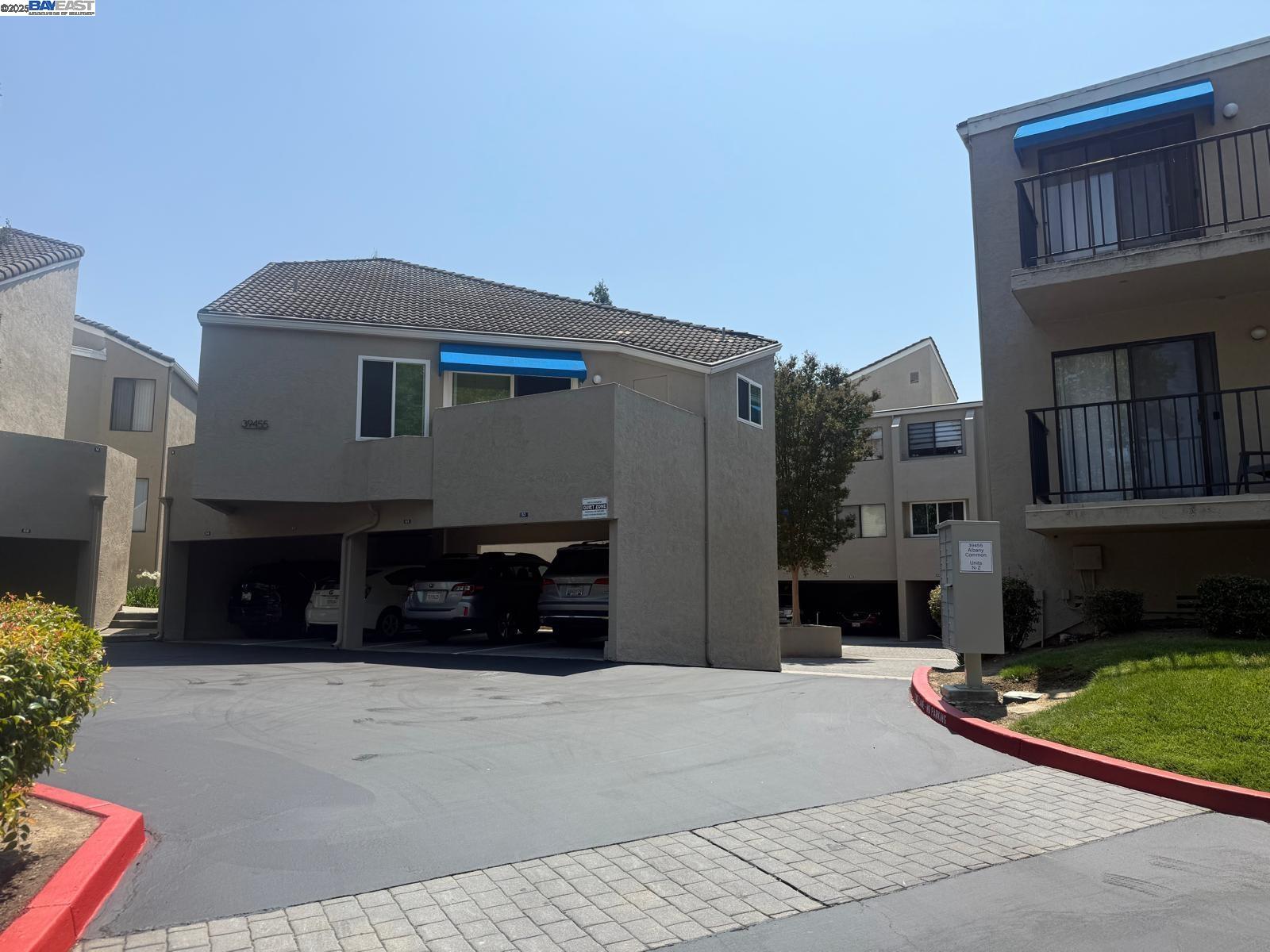 39455 Albany Cmn Unit V