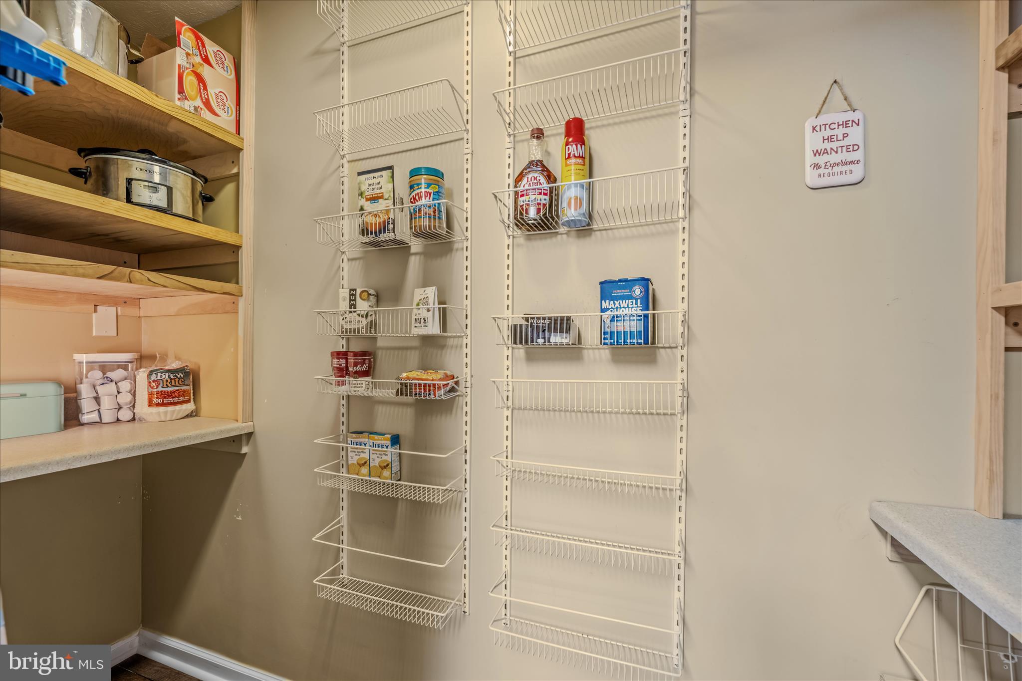 1636 Eckerd Lane Berkeley Springs, WV 25411 - Photo 23 of 85 Pantry