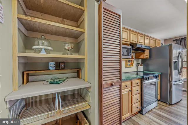 $465,000 | 1636 Eckerd Lane, Berkeley Springs, WV 25411