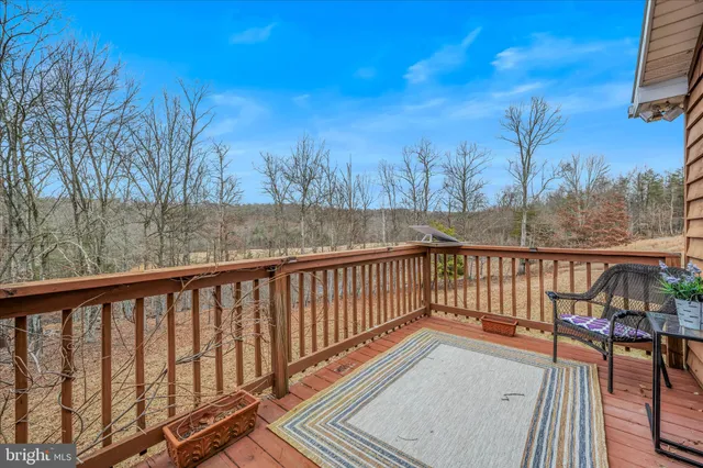 $465,000 | 1636 Eckerd Lane, Berkeley Springs, WV 25411