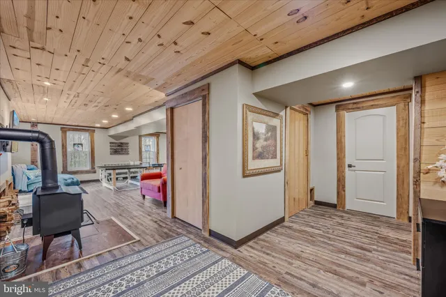 $465,000 | 1636 Eckerd Lane, Berkeley Springs, WV 25411