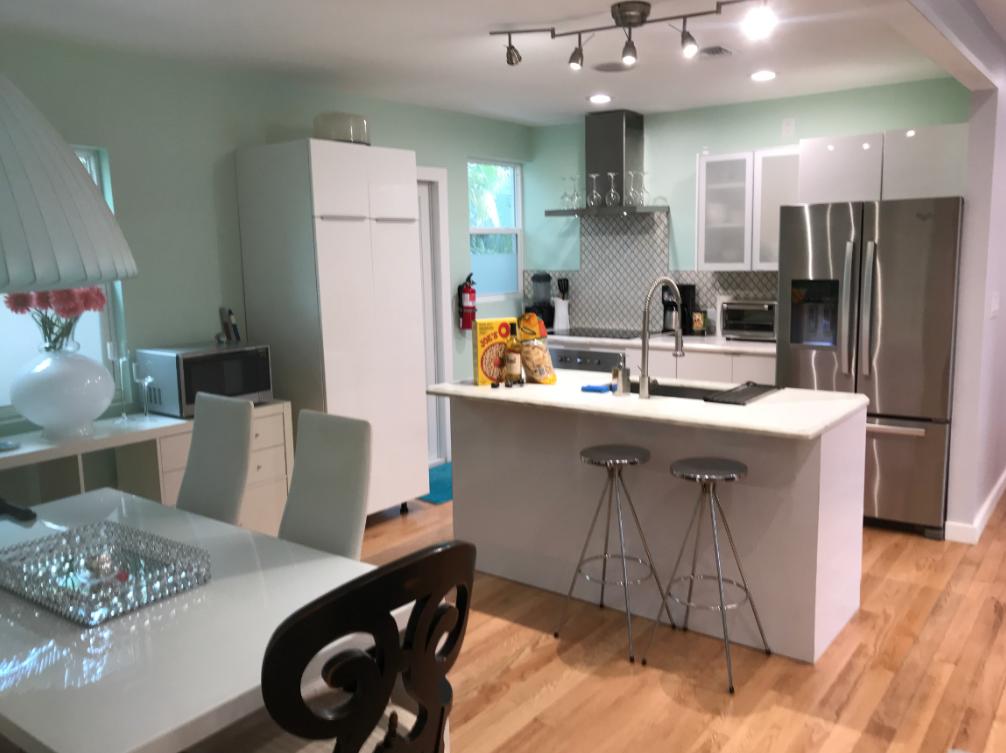 11 Southwest 4th Street Delray Beach, FL 33444 - Photo 10 of 27 Kitchen