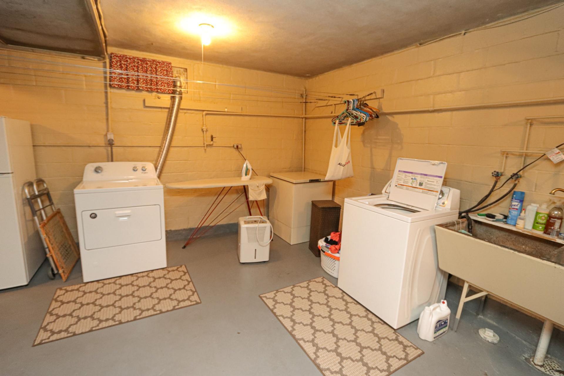 321 Center Street Mankato, MN 56001 - Photo 35 of 50