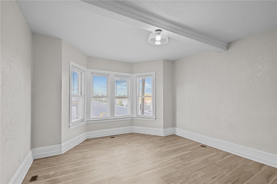 584 Weeden Street Pawtucket, RI 02860 - Photo 11 of 25