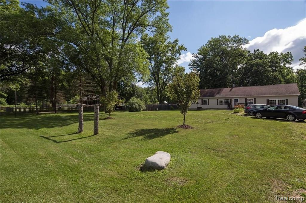 22675 Sumpter Road Belleville, MI 48111 - Photo 1 of 25