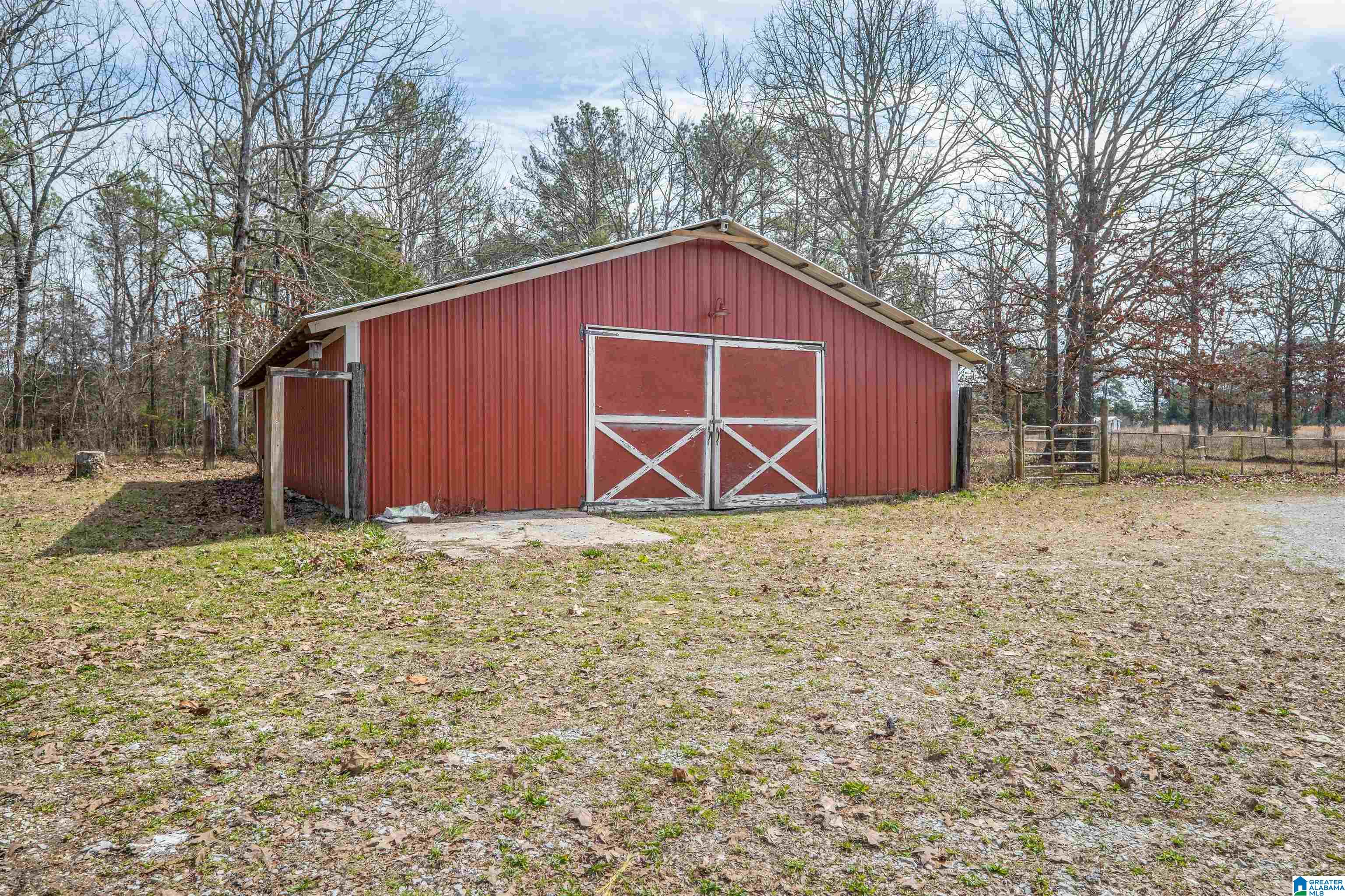 737 Cates Rd. Gadsden, AL 35901 - Photo 3 of 68