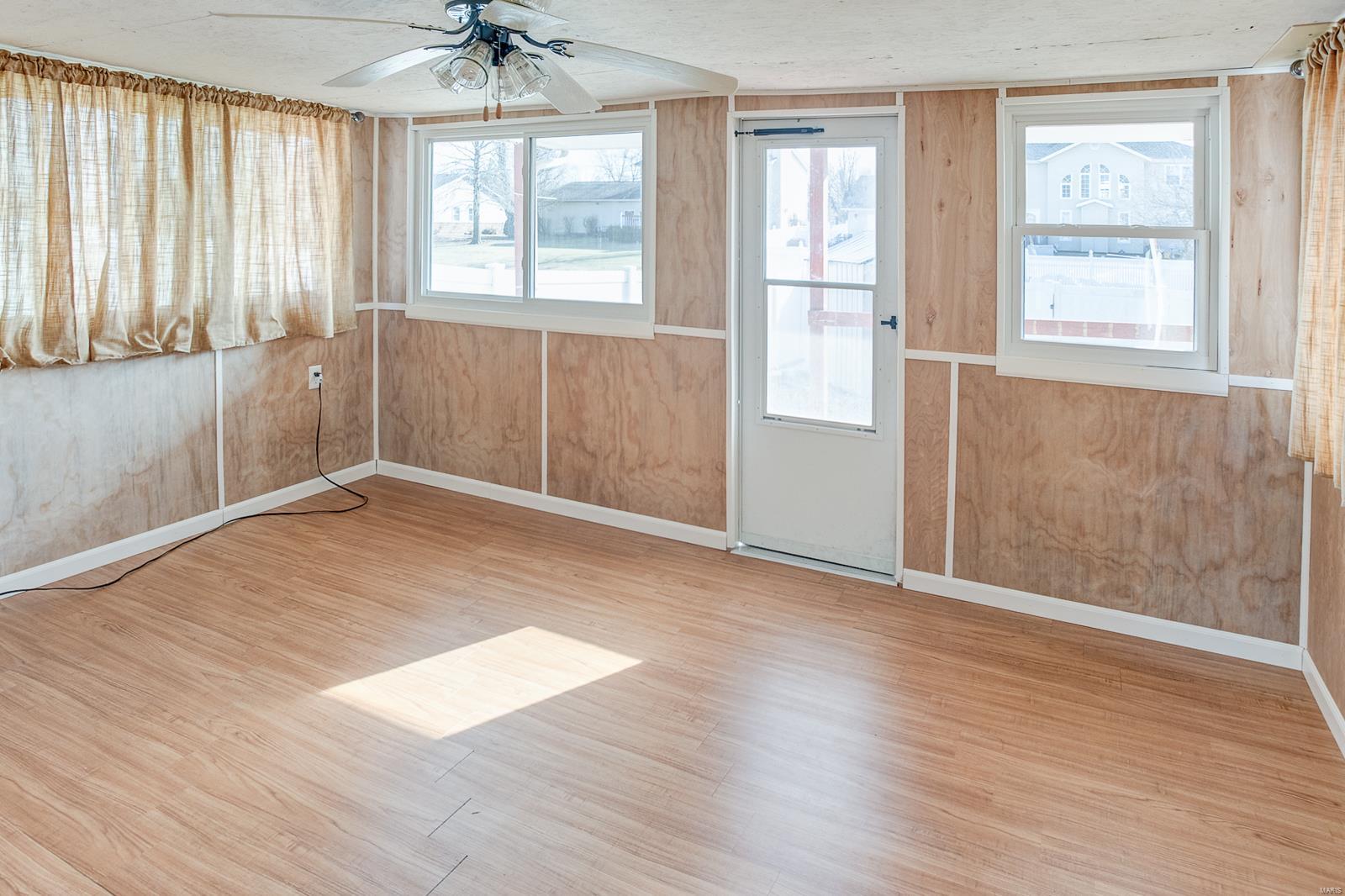 2622 Pontoon Road Granite City, IL 62040 - Photo 19 of 32 Gallery Image 19