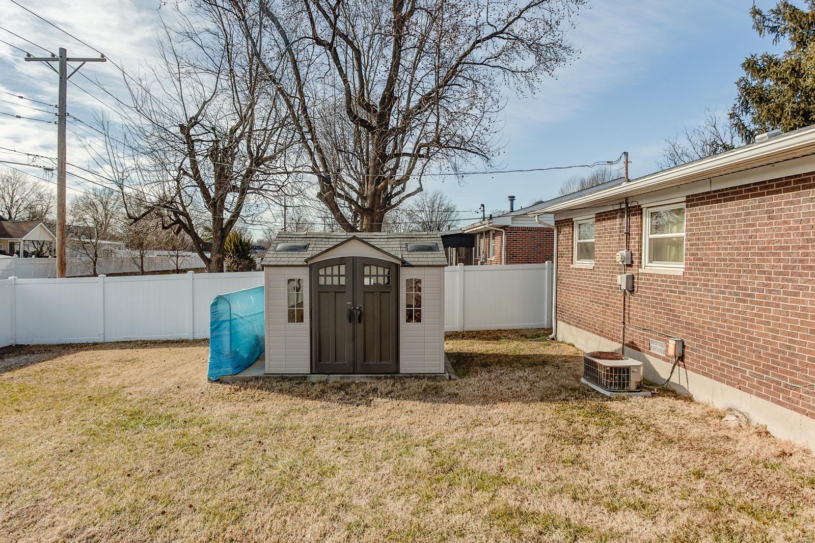 2622 Pontoon Road Granite City, IL 62040 - Photo 23 of 32 Gallery Image 23