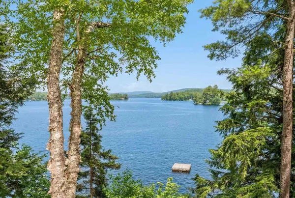 $1,995,000 | 334 Bay Point Road, Sunapee, NH 03782