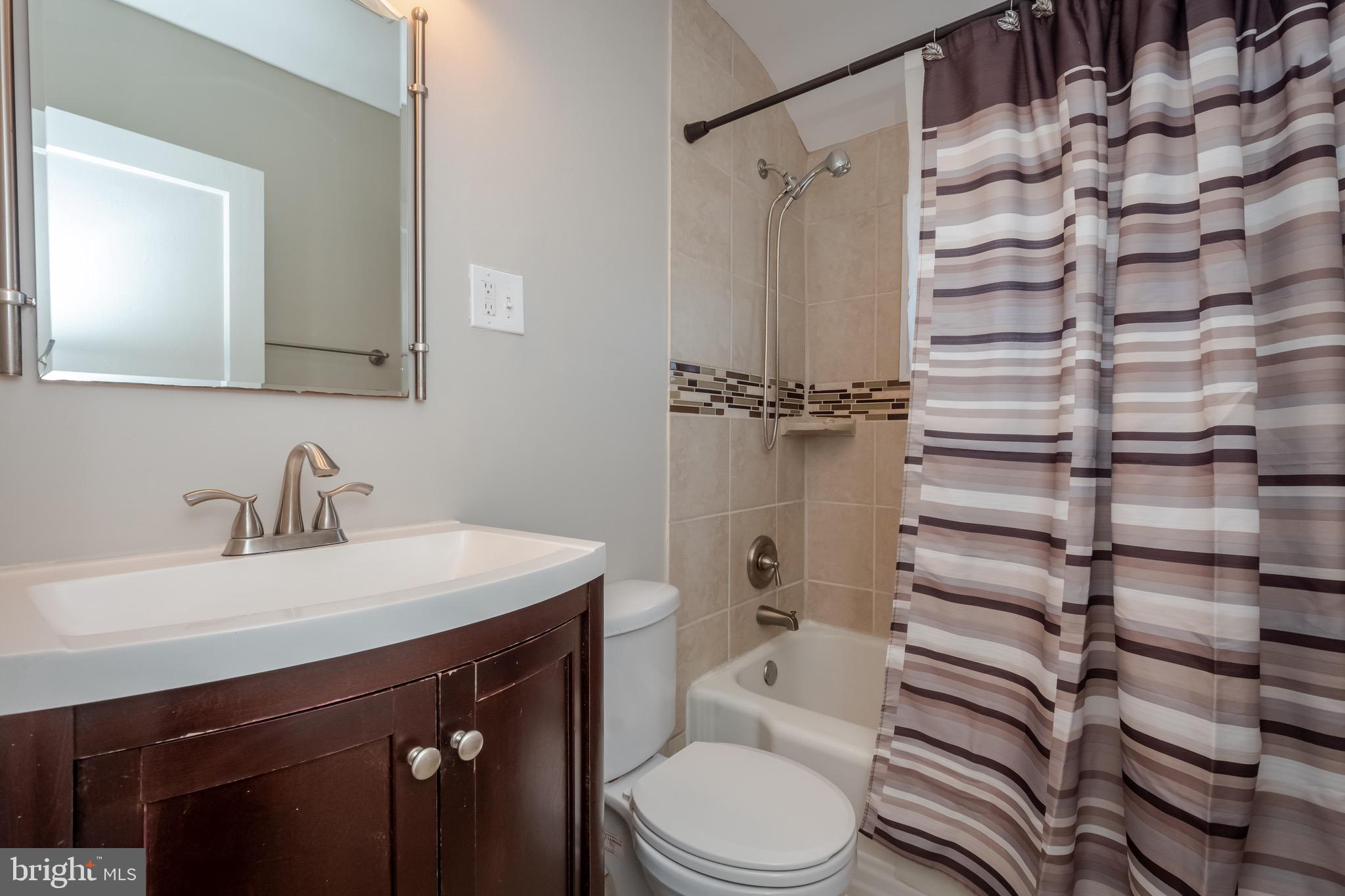 648 Middlesex Road Essex, MD 21221 - Photo 23 of 37