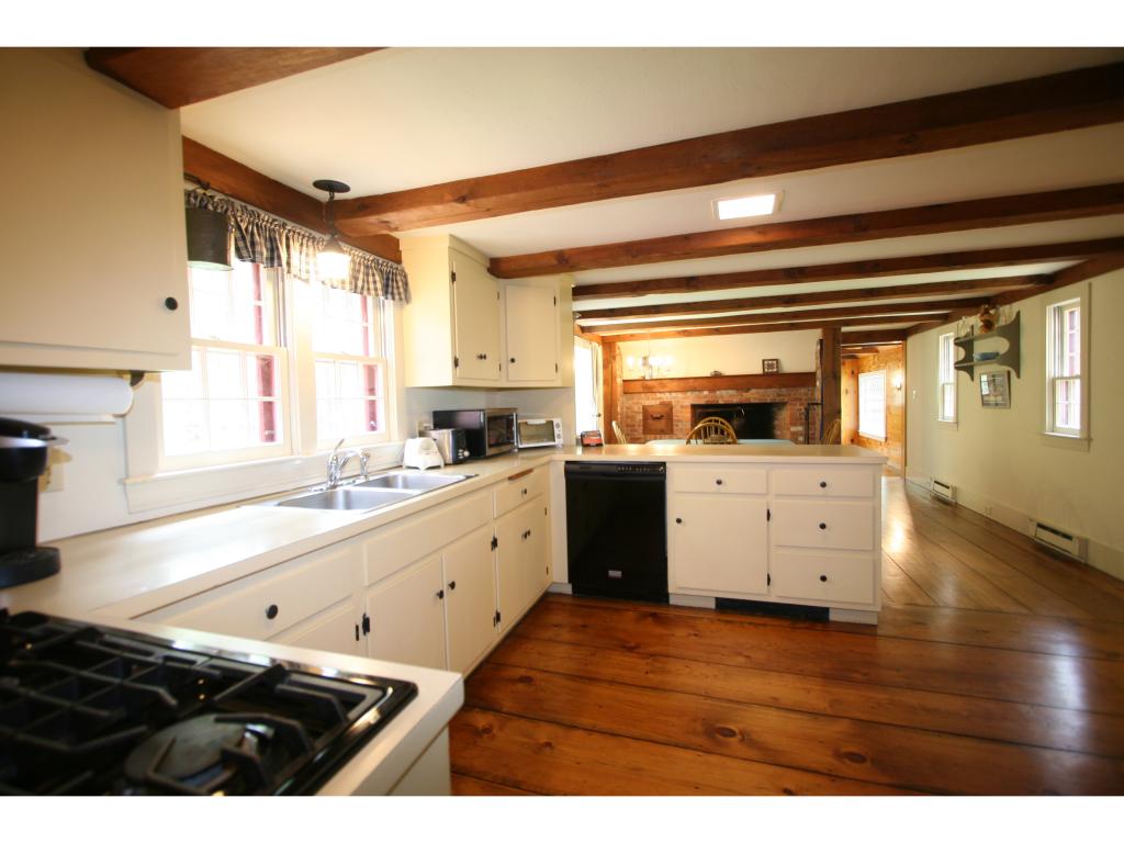 49 Russell Road Eliot, ME 03903 - Photo 11 of 36