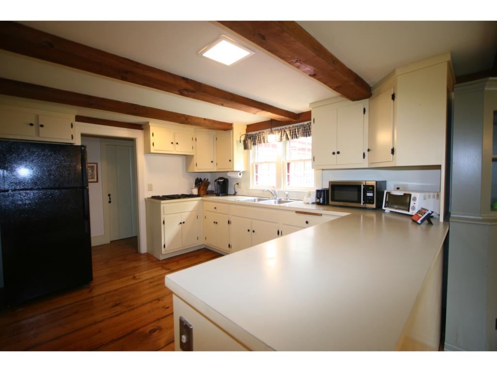49 Russell Road Eliot, ME 03903 - Photo 10 of 36