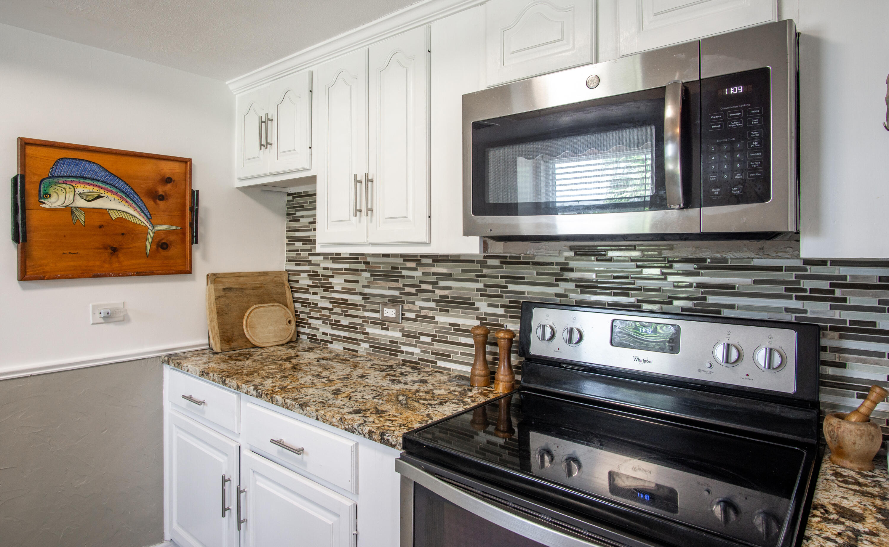 90 Sombrero Beach Road Marathon, FL 33050 - Photo 7 of 42 Kitchen (2)