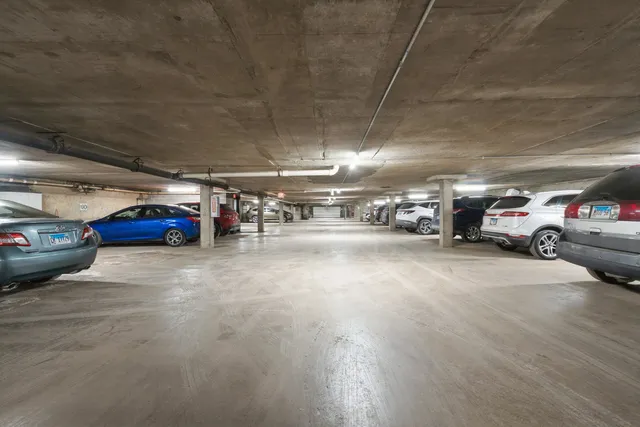 $99,000 | 1800 7th Street, Unit 11C, East Moline, IL 61244