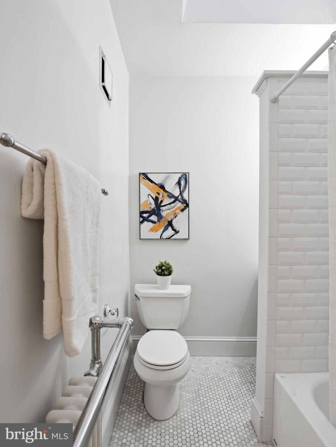 2111 4th Street Northeast Washington, DC 20002 - Photo 17 of 26