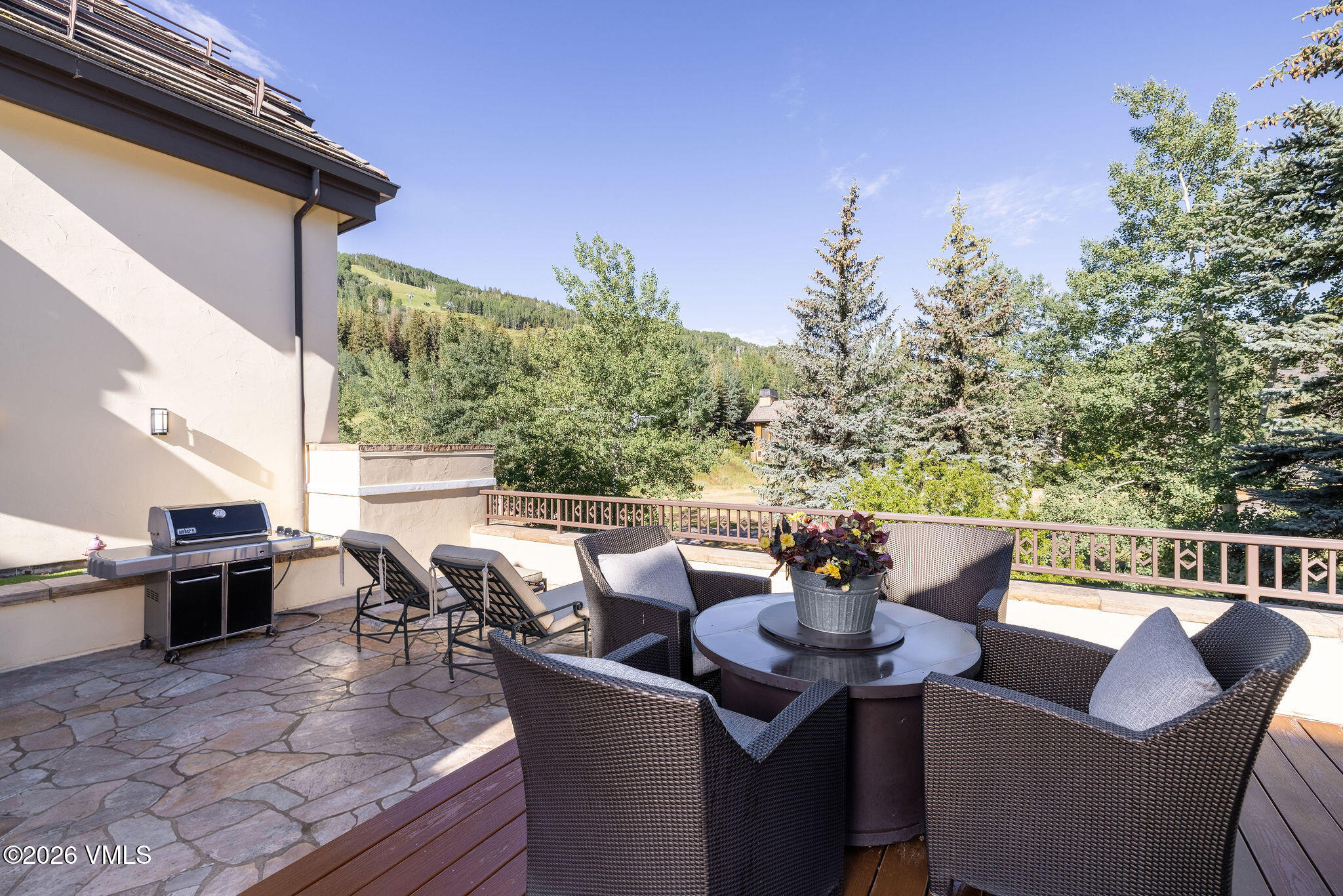 458 Vail Valley Drive, Unit R5 Vail, CO 81657 - Photo 3 of 43 Golden Peak #5