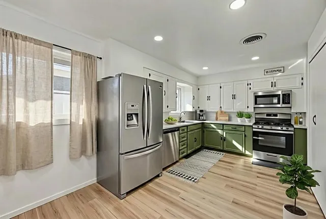 $219,000 | 302 Meadow Drive, Gainesville, TX 76240