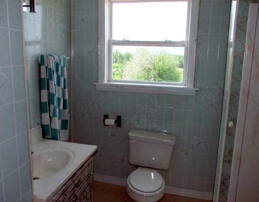 155 Calais Road Houlton, ME 04730 - Photo 18 of 25 Bathroom.
