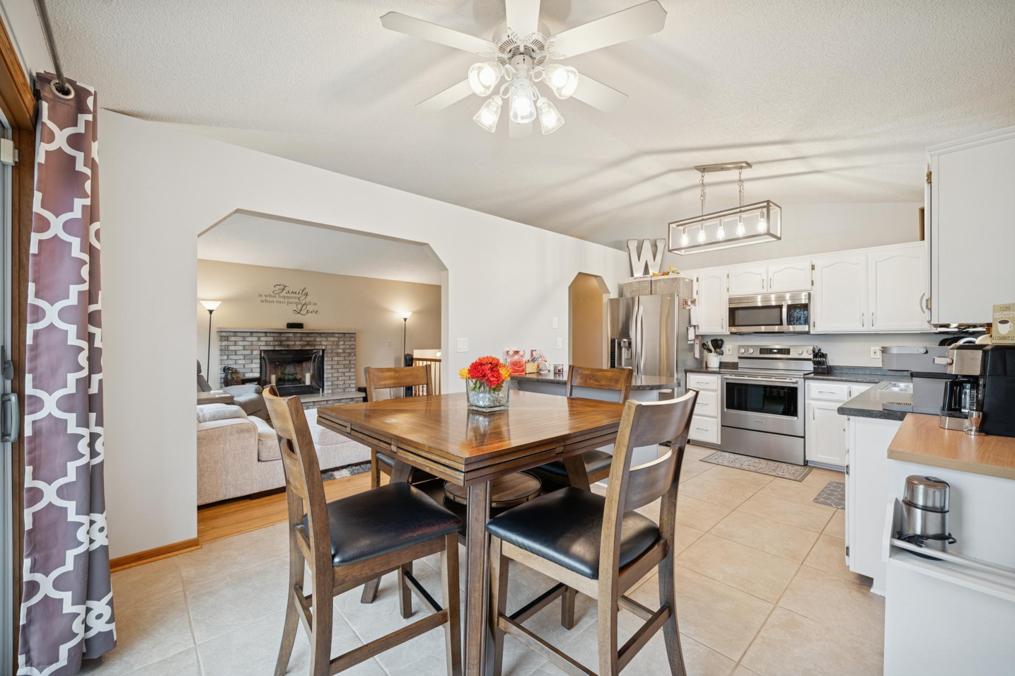 4451 57th Street Northwest Rochester, MN 55901 - Photo 5 of 22 Gallery Image 5