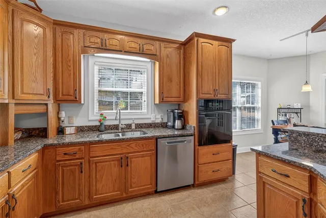 $399,000 | 87 Windsor Circle, Woodbine, GA 31569