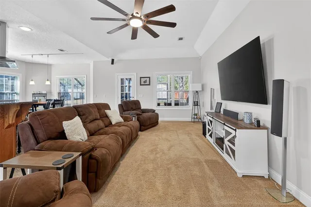 $399,000 | 87 Windsor Circle, Woodbine, GA 31569