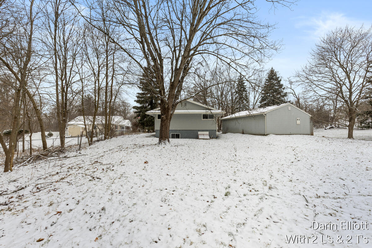2110 Worden Street Lansing, MI 48910 - Photo 29 of 37 2110-Worden_025