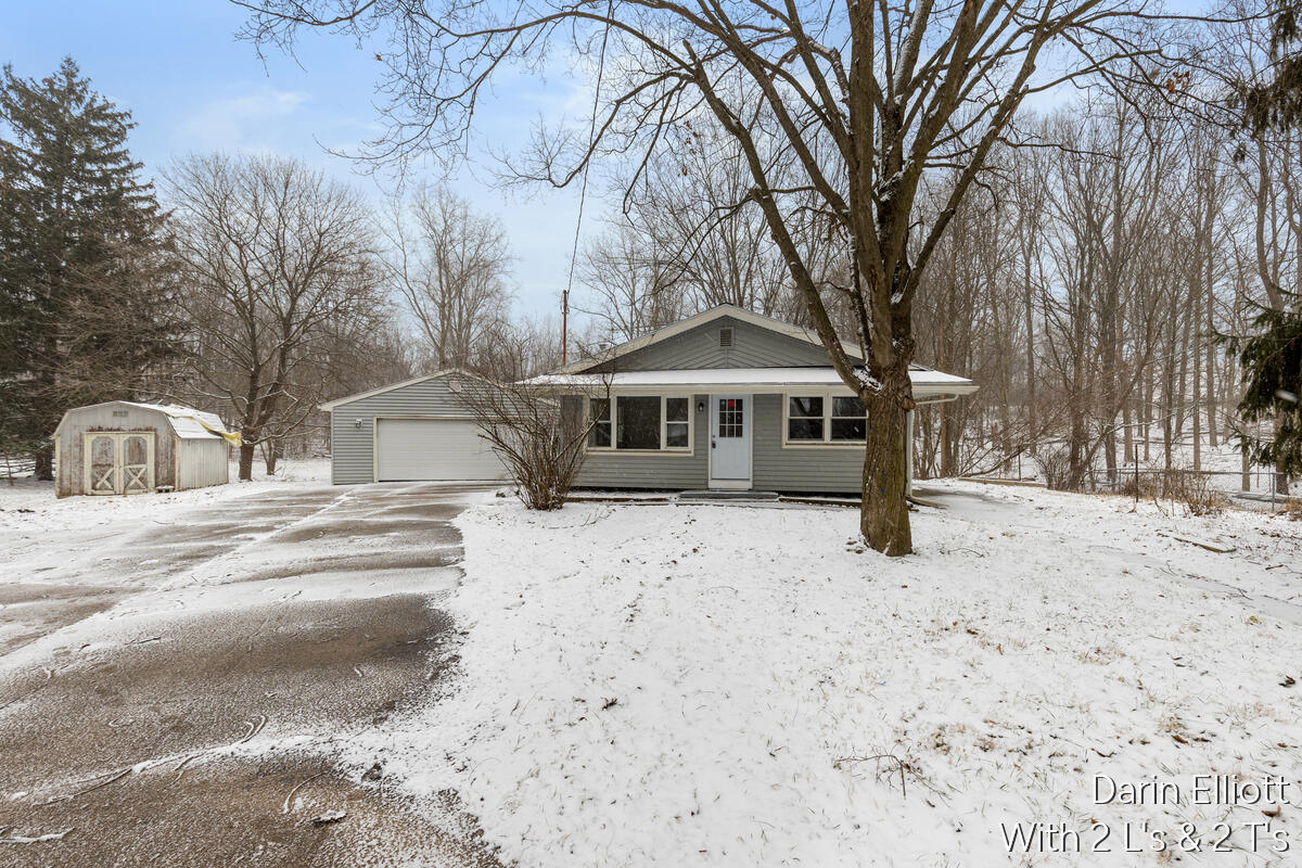 2110 Worden Street Lansing, MI 48910 - Photo 4 of 37 2110-Worden_002