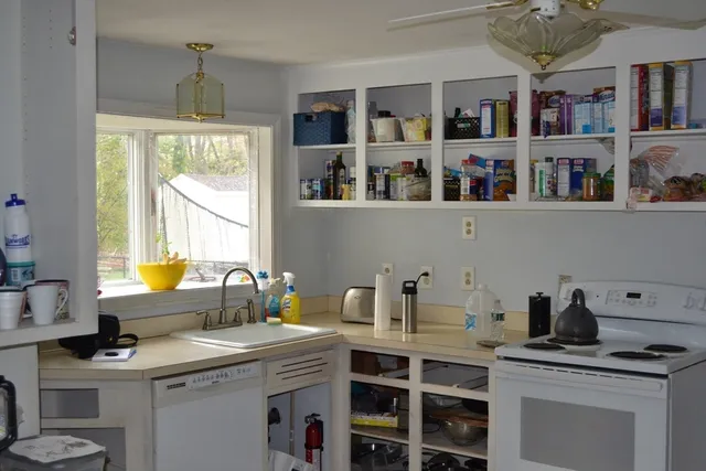 $449,900 | 34 Bruce Avenue, Shrewsbury, MA 01545