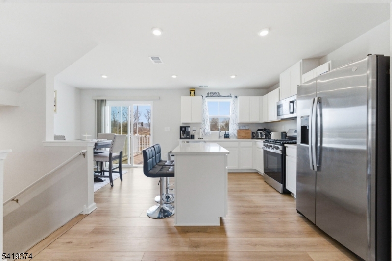 6 Limestone Boulevard, Unit 6 Washington, NJ 07882 - Photo 10 of 40