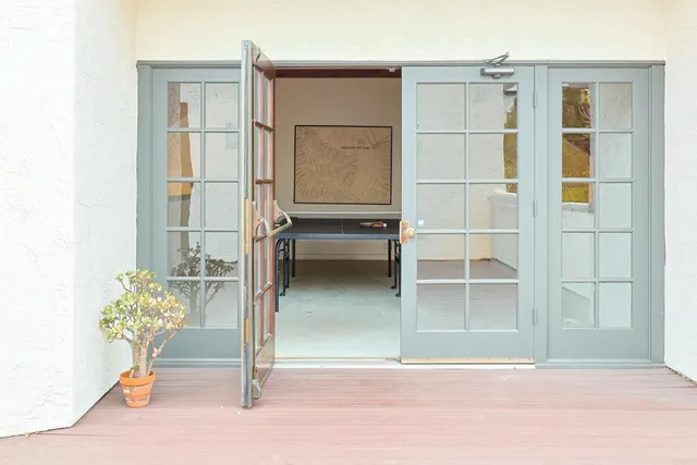 a view of outdoor dining space with seating area
