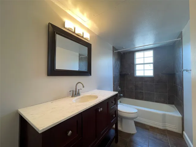 $1,575 | 1502 Heights Boulevard, Unit 4, Houston, TX 77008
