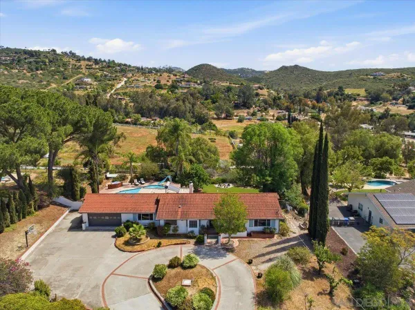 $1,499,000 | 14270 Hacienda Lane, Poway, CA 92064