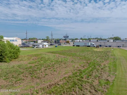 $460,000 | 1503 South Lewis Street, New Iberia, LA 70560