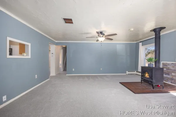 $385,000 | 4011 Buttrick Avenue Southeast, Ada, MI 49301