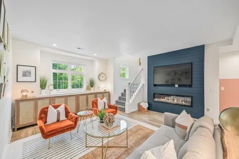 $745,000 | 307 East Pier Street, Port Washington, WI 53074