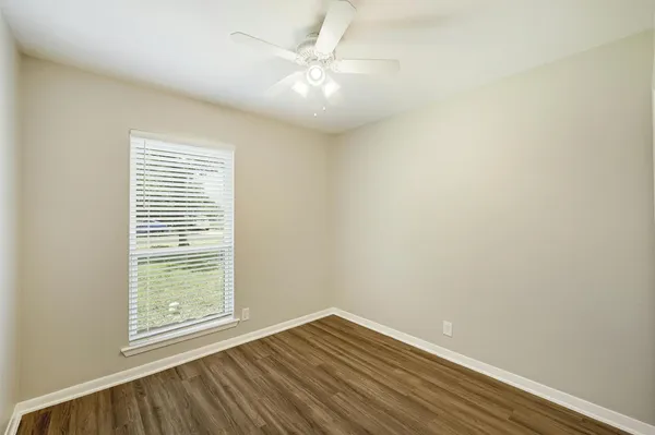 $1,995 | 8527 Maine Drive, Austin, TX 78758