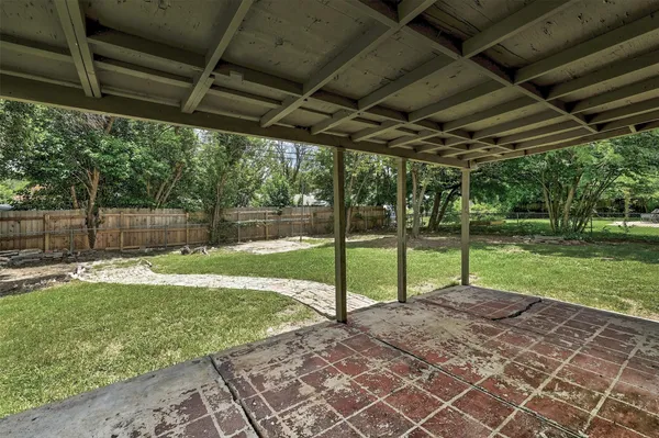 $1,995 | 8527 Maine Drive, Austin, TX 78758