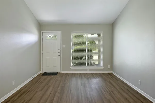 $1,995 | 8527 Maine Drive, Austin, TX 78758