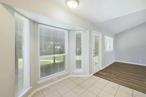 $1,995 | 8527 Maine Drive, Austin, TX 78758