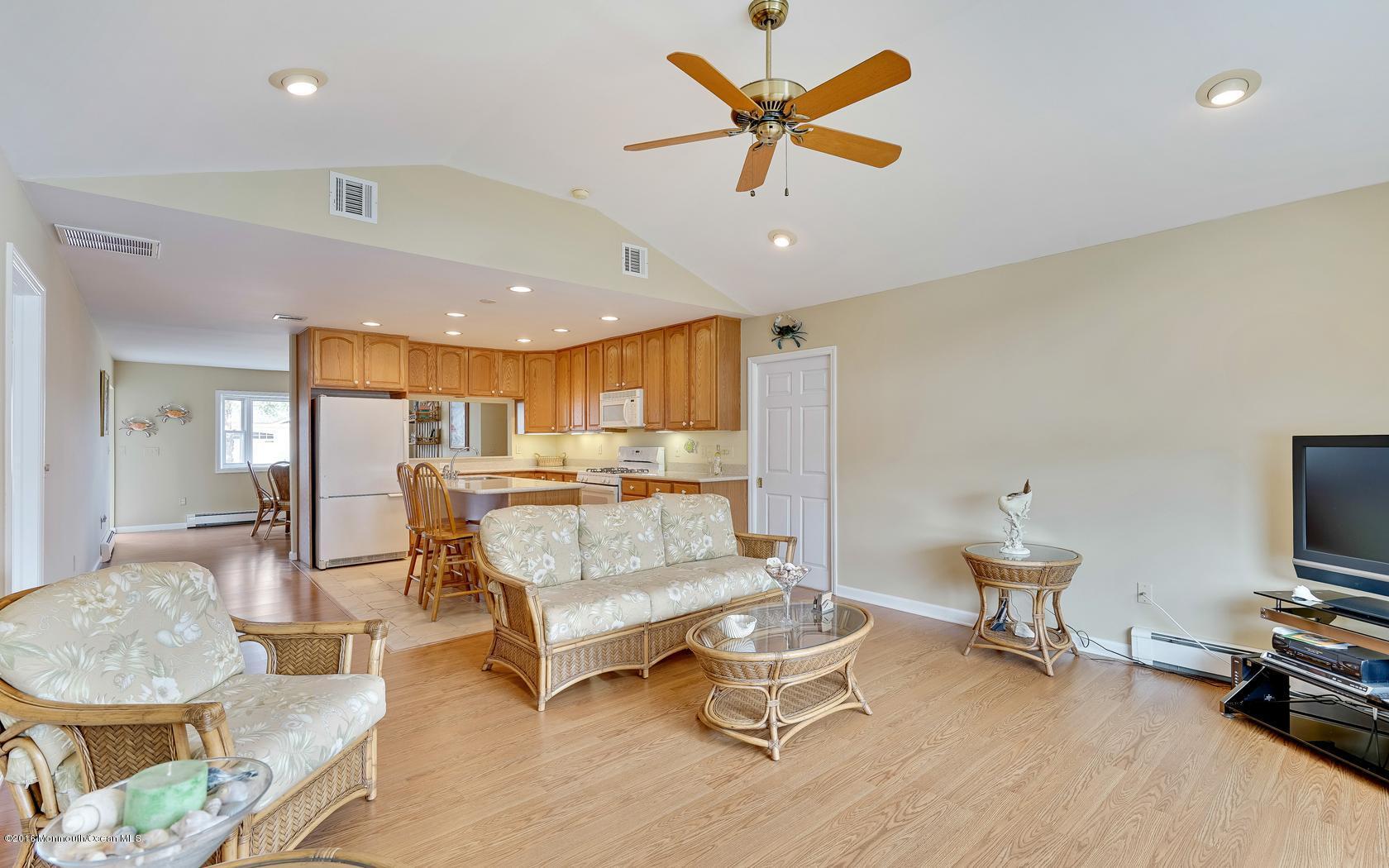 216 Maplewood Road Barnegat, NJ 08005 - Photo 17 of 37 16