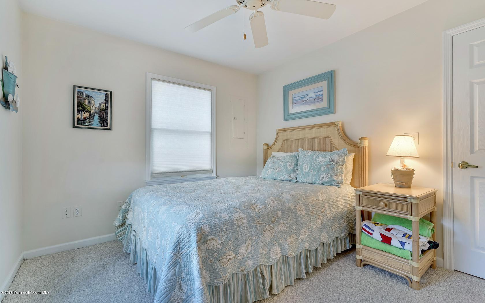 216 Maplewood Road Barnegat, NJ 08005 - Photo 26 of 37 25