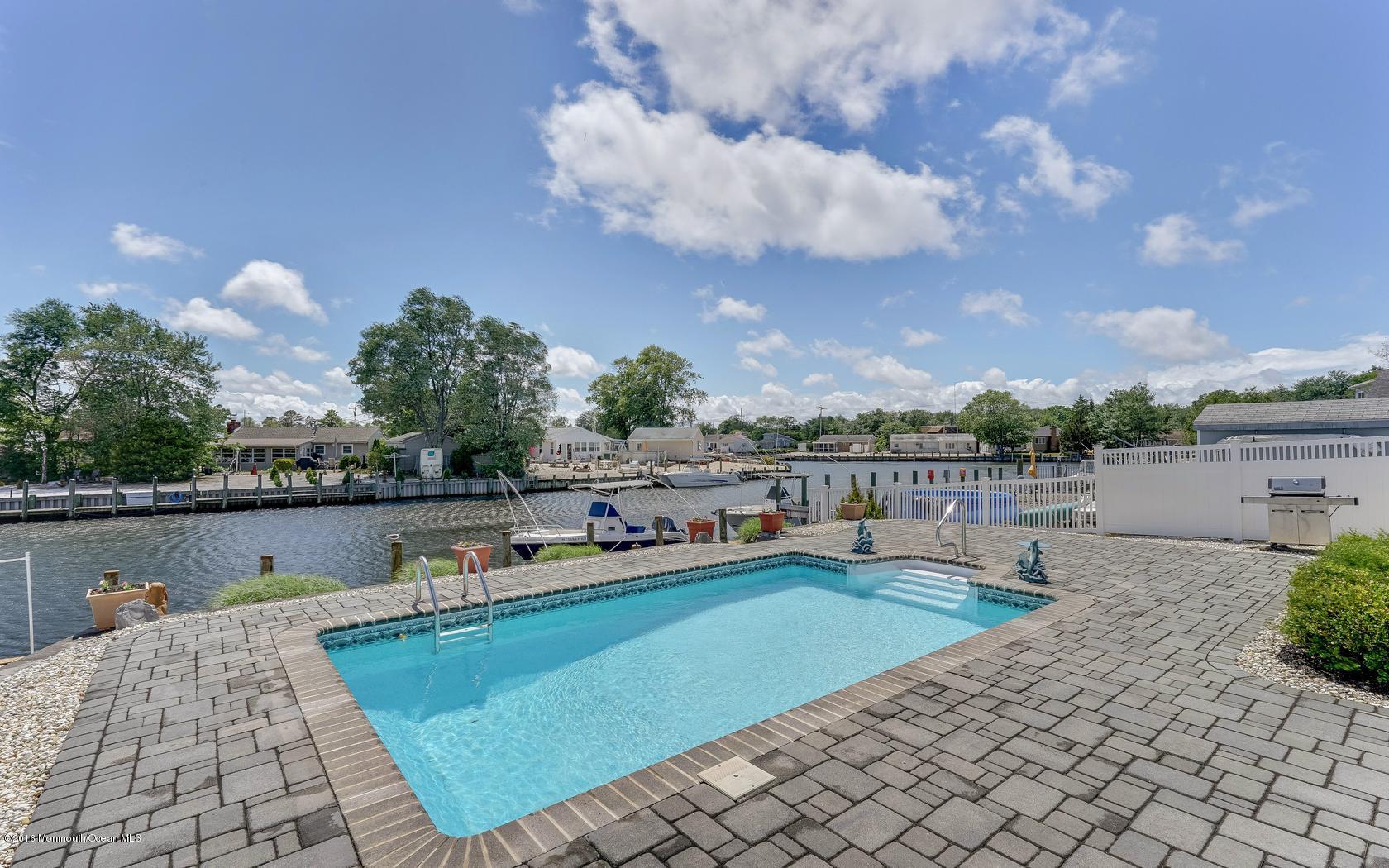 216 Maplewood Road Barnegat, NJ 08005 - Photo 31 of 37 31