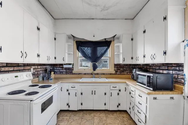 $95,000 | 910 South Judson Street, Fort Scott, KS 66701