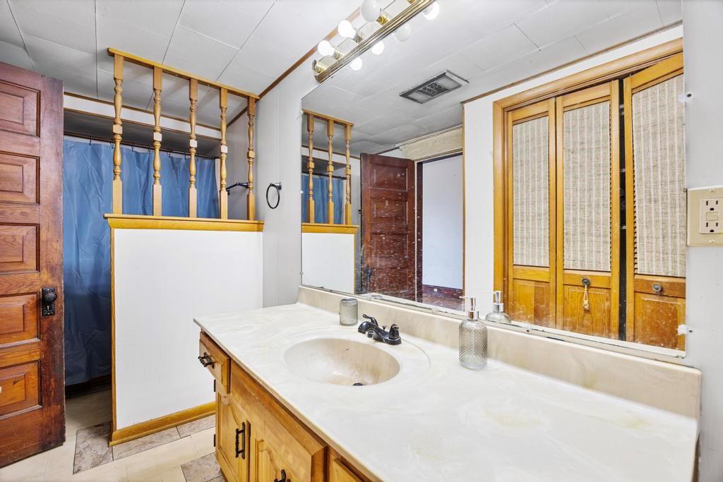 910 South Judson Street Fort Scott, KS 66701 - Photo 20 of 26