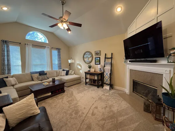 $3,500 | 4410 Windlake Drive, Niceville, FL 32578