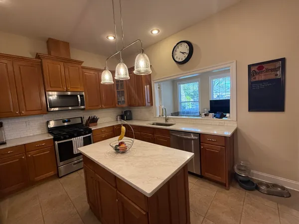 $3,500 | 4410 Windlake Drive, Niceville, FL 32578